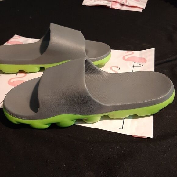 NWT Unisex Slides Beach/Pool/Shower/Outdoor - Picture 4 of 7